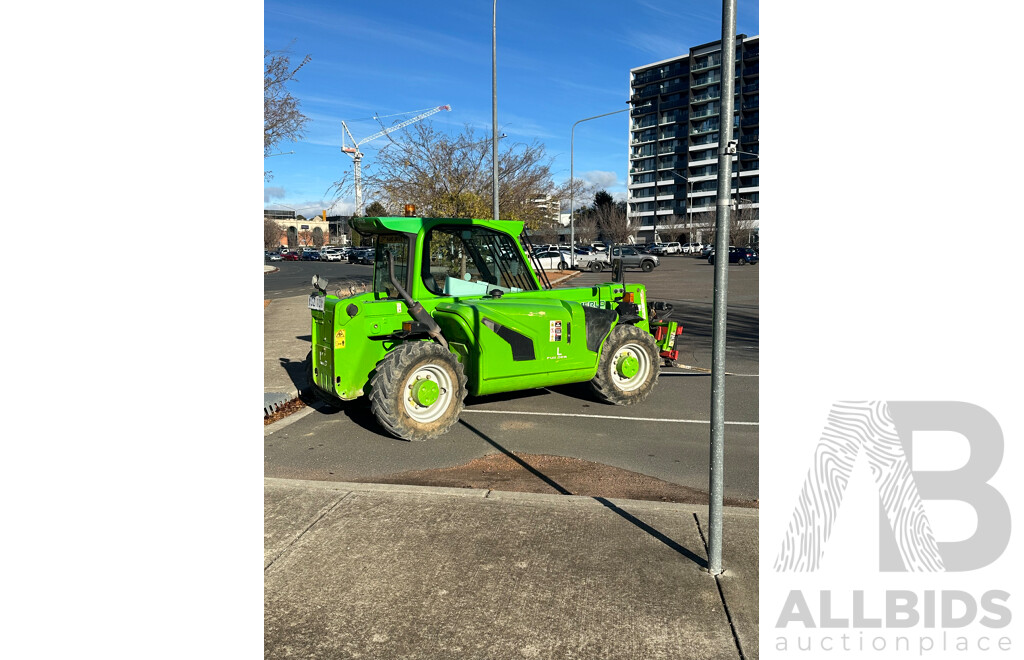 2016 MERLO Telehandler with Rotator Attachment