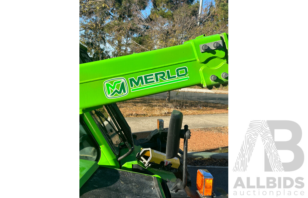 2016 MERLO Telehandler with Rotator Attachment