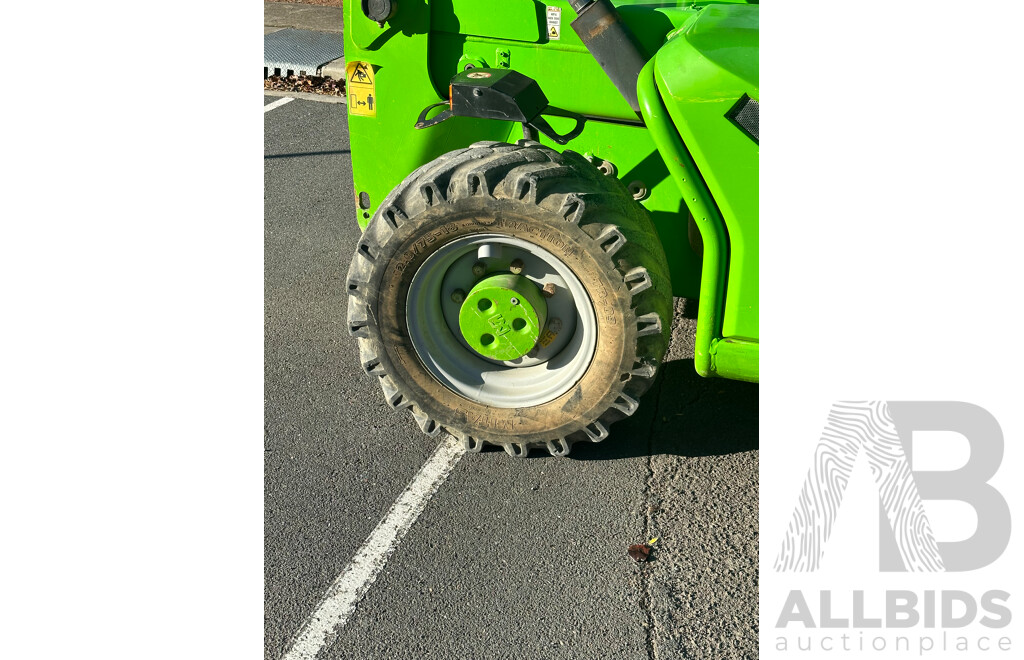 2016 MERLO Telehandler with Rotator Attachment