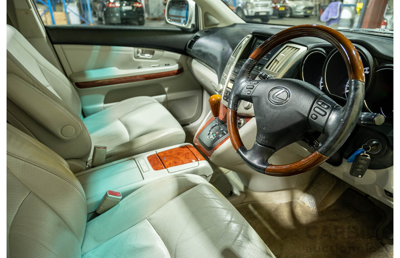 4/2006 Lexus RX350 Sports Luxury GSU35R 4d Wagon Silver V6 3.5L