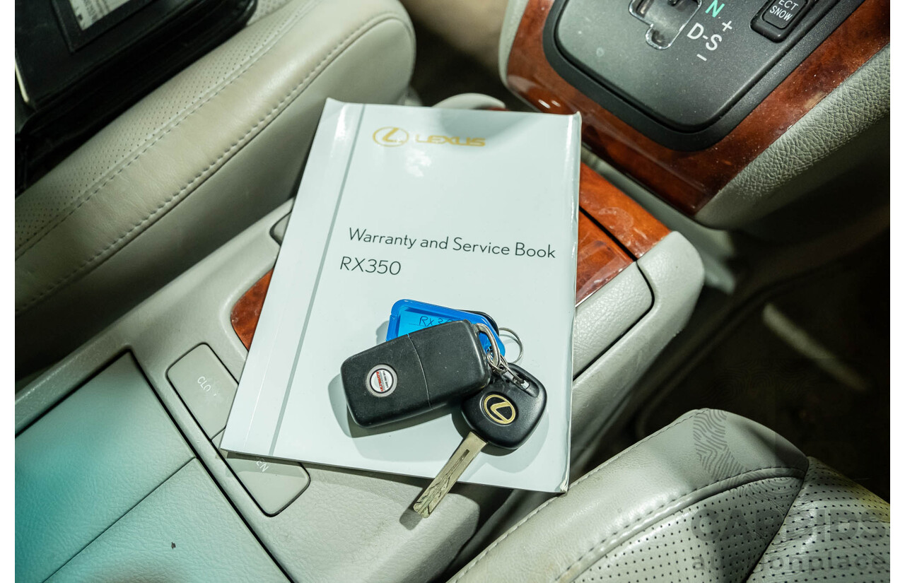 4/2006 Lexus RX350 Sports Luxury GSU35R 4d Wagon Silver V6 3.5L