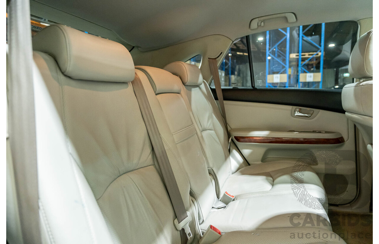 4/2006 Lexus RX350 Sports Luxury GSU35R 4d Wagon Silver V6 3.5L