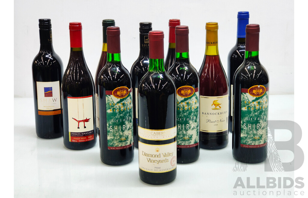 Mixed Australian Wines From Early 2000s - Lot of 11