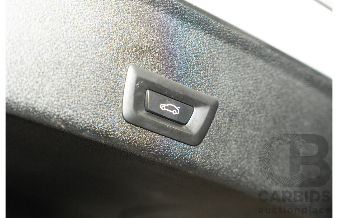 10/2015 BMW X4 Xdrive 20i M-Sport F26 MY15 5d Coupe White Turbo 2.0L