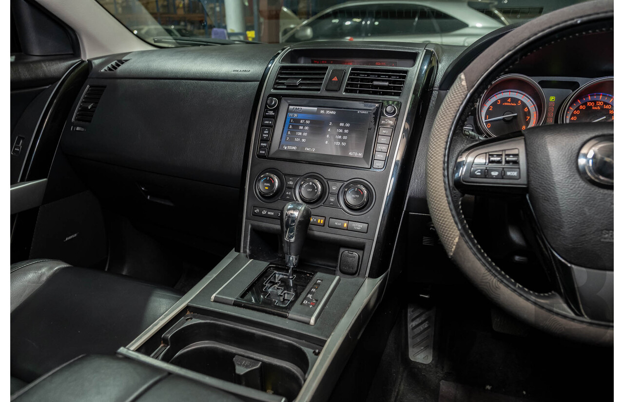 12/2010 Mazda CX-9 Grand Touring (AWD) MY10 Upgrade 4d Wagon White 7 Seater V6 3.7L