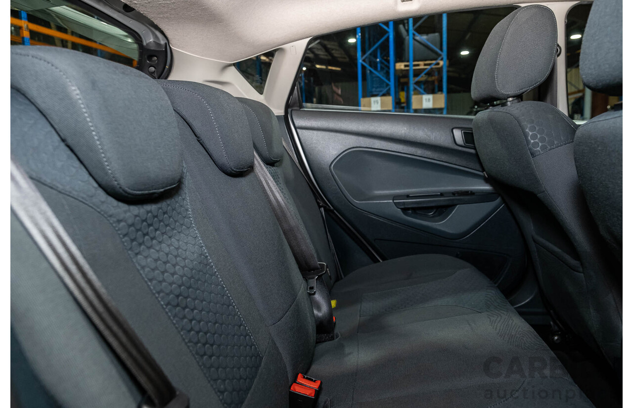 3/2013 Ford Fiesta Zetec WT 5d Hatchback Silver 1.6L