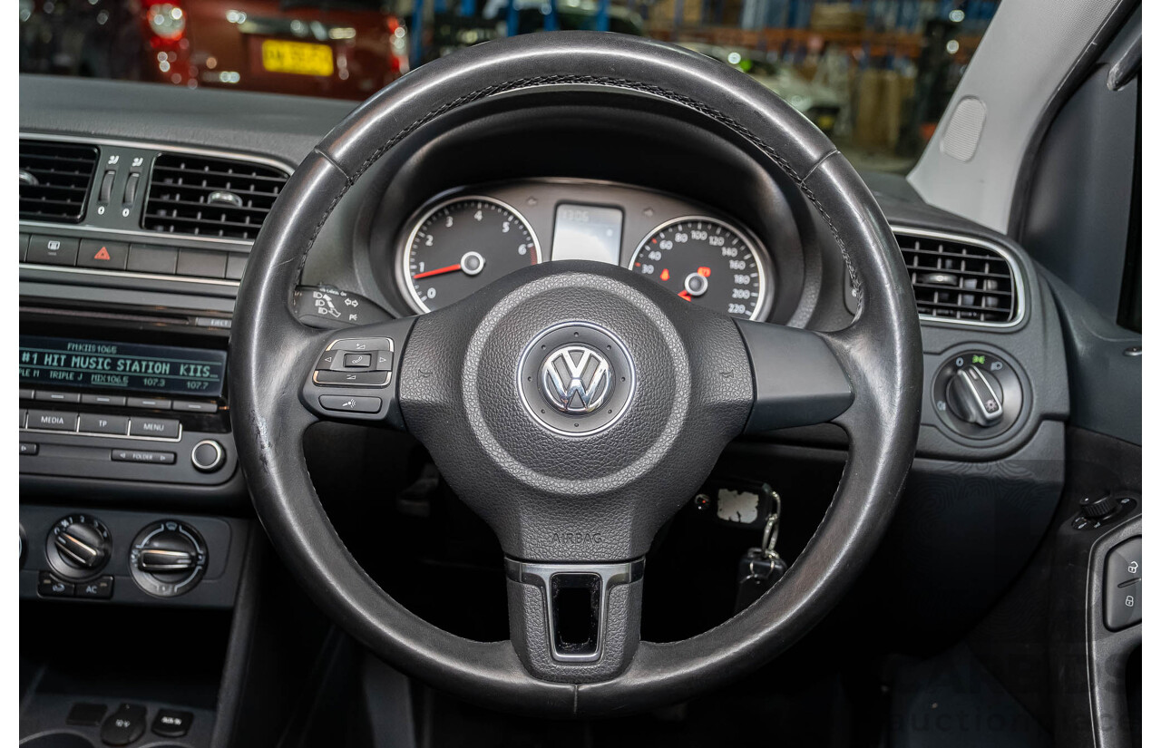 3/2013 Volkswagen Polo 77 TSI Comfortline 6R MY13 5d Hatchback Silver Turbo 1.2L