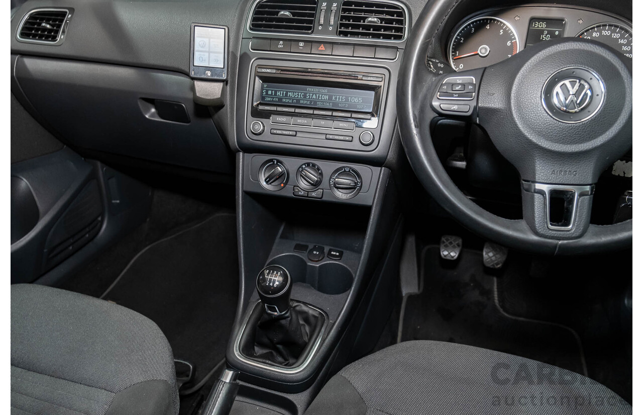 3/2013 Volkswagen Polo 77 TSI Comfortline 6R MY13 5d Hatchback Silver Turbo 1.2L