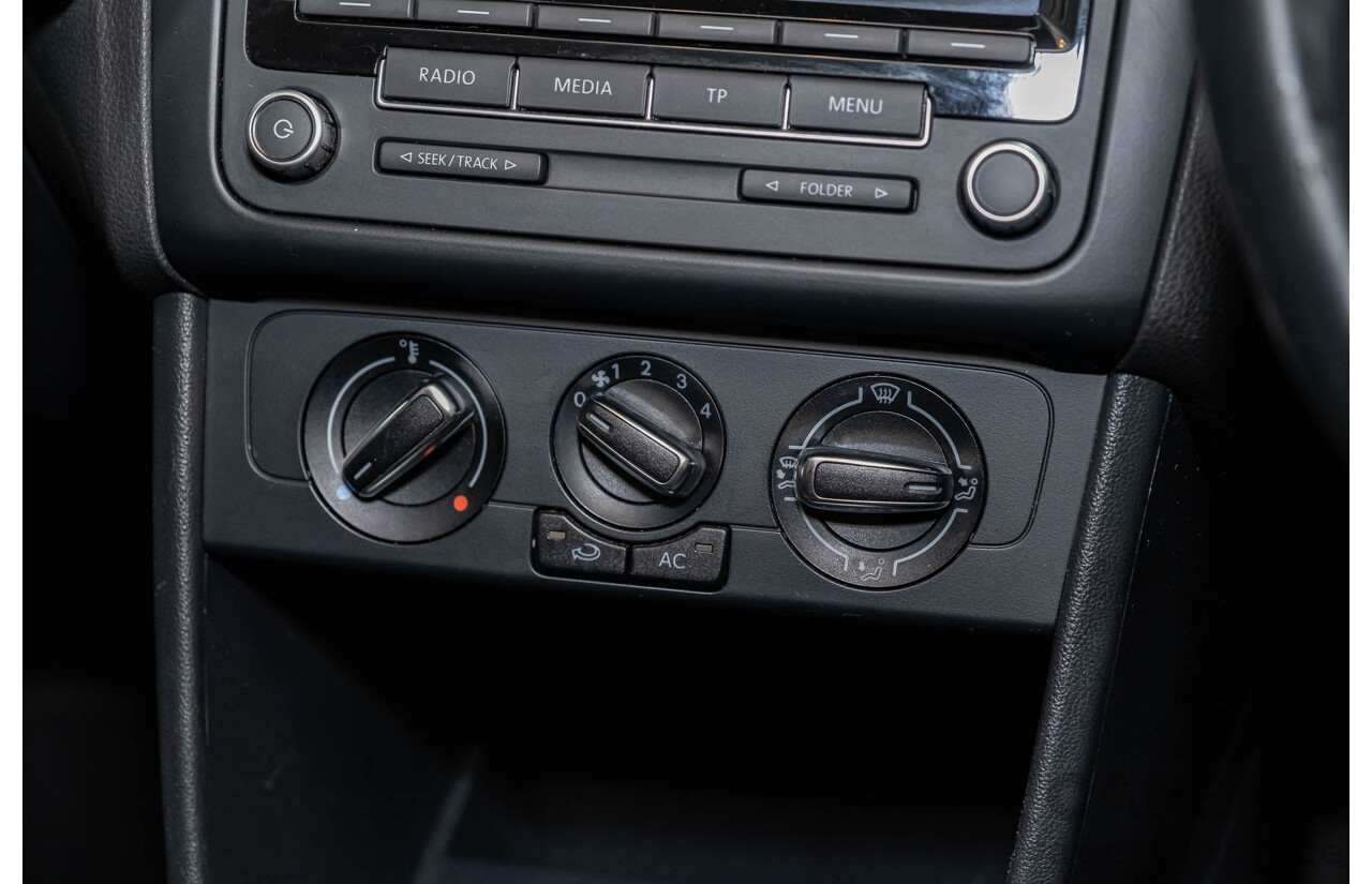 3/2013 Volkswagen Polo 77 TSI Comfortline 6R MY13 5d Hatchback Silver Turbo 1.2L