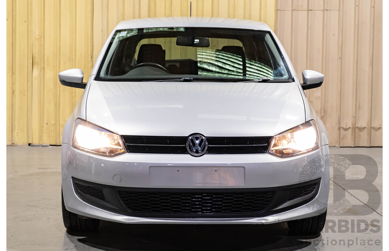 3/2013 Volkswagen Polo 77 TSI Comfortline 6R MY13 5d Hatchback Silver Turbo 1.2L