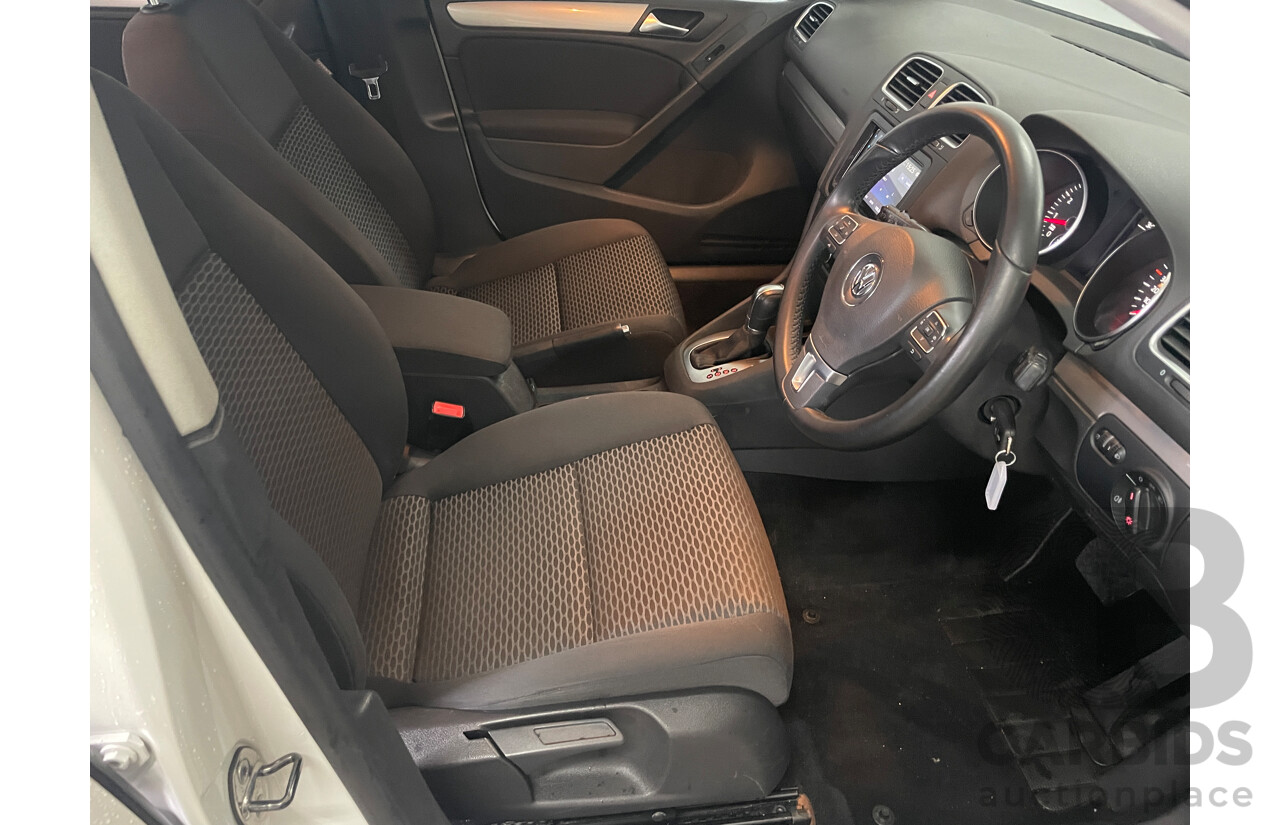 3/2011 Volkswagen Golf 90 TSI Trendline 1K MY11 5d Hatchback White 1.4L