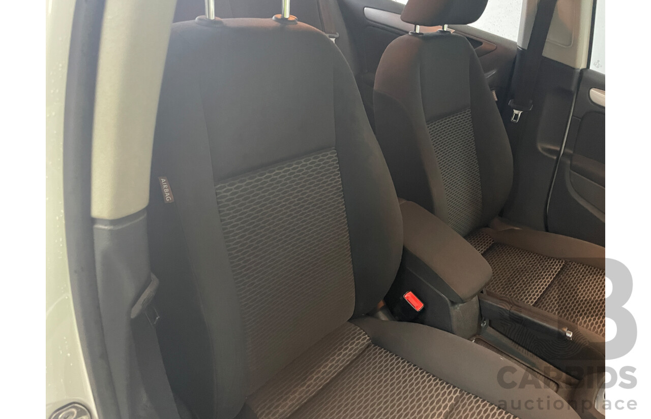 3/2011 Volkswagen Golf 90 TSI Trendline 1K MY11 5d Hatchback White 1.4L