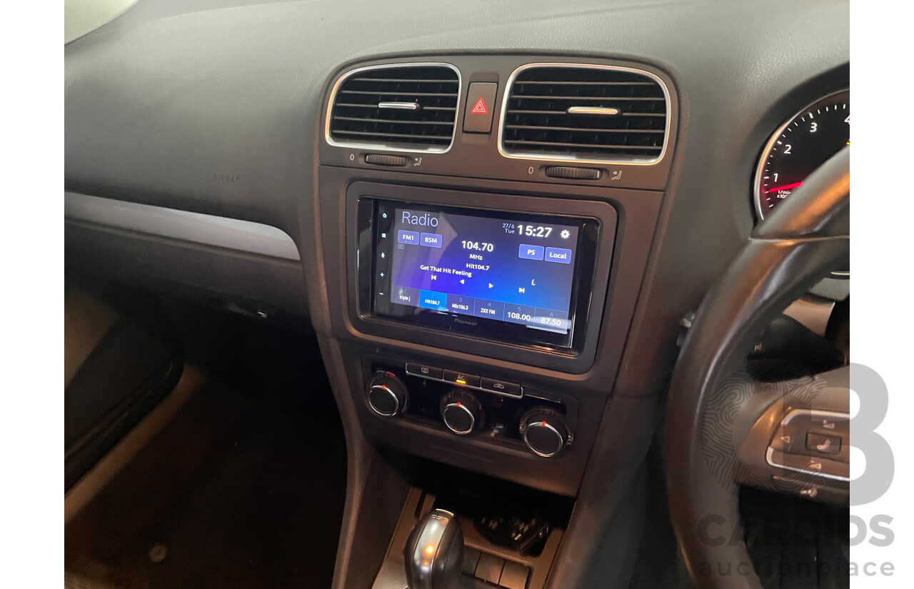 3/2011 Volkswagen Golf 90 TSI Trendline 1K MY11 5d Hatchback White 1.4L