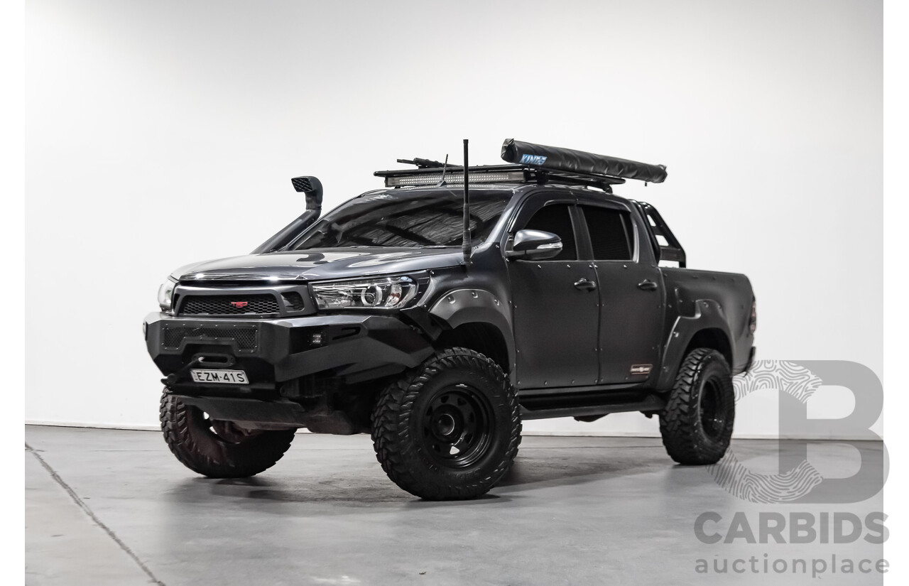 9/2017 Toyota Hilux SR5 (4x4) GUN126R Dual Cab Utility Grey 2.8L Turbo Diesel