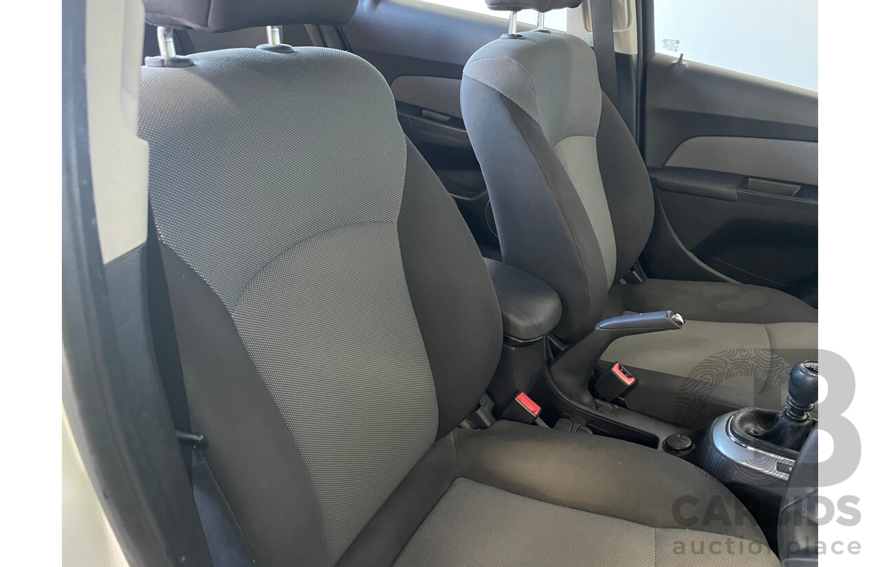 3/2011 Holden Cruze CD JG 4d Sedan White 1.8L