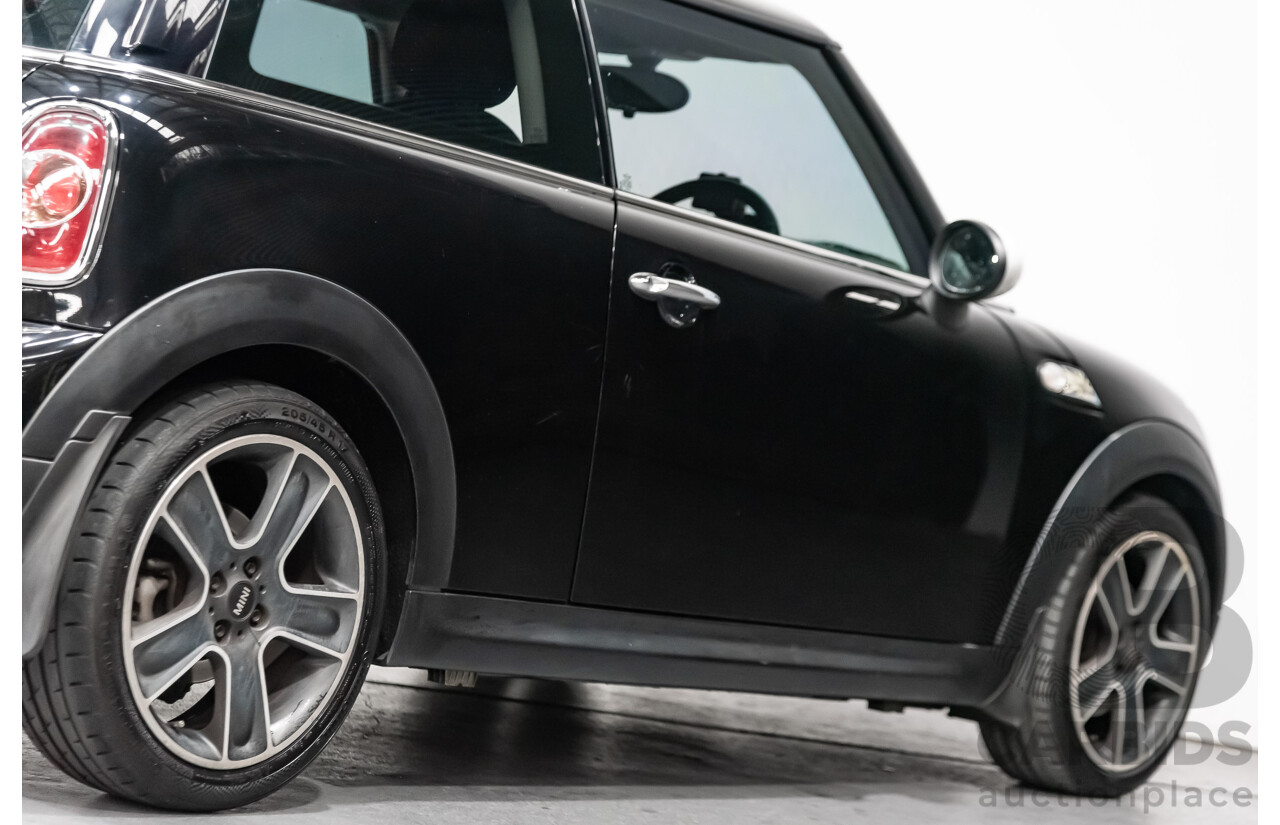 1/2012 Mini Cooper RAY R56 MY12 2d Hatchback Black 1.6L