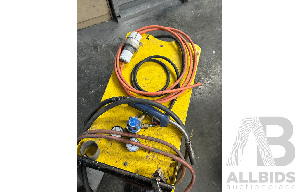 WIA 3 Phase Weldmatic 333