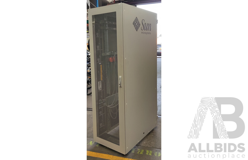 Sun Microsystems 19-Inch 42RU Rack Mount Cabinet W/ Power Distribution Units