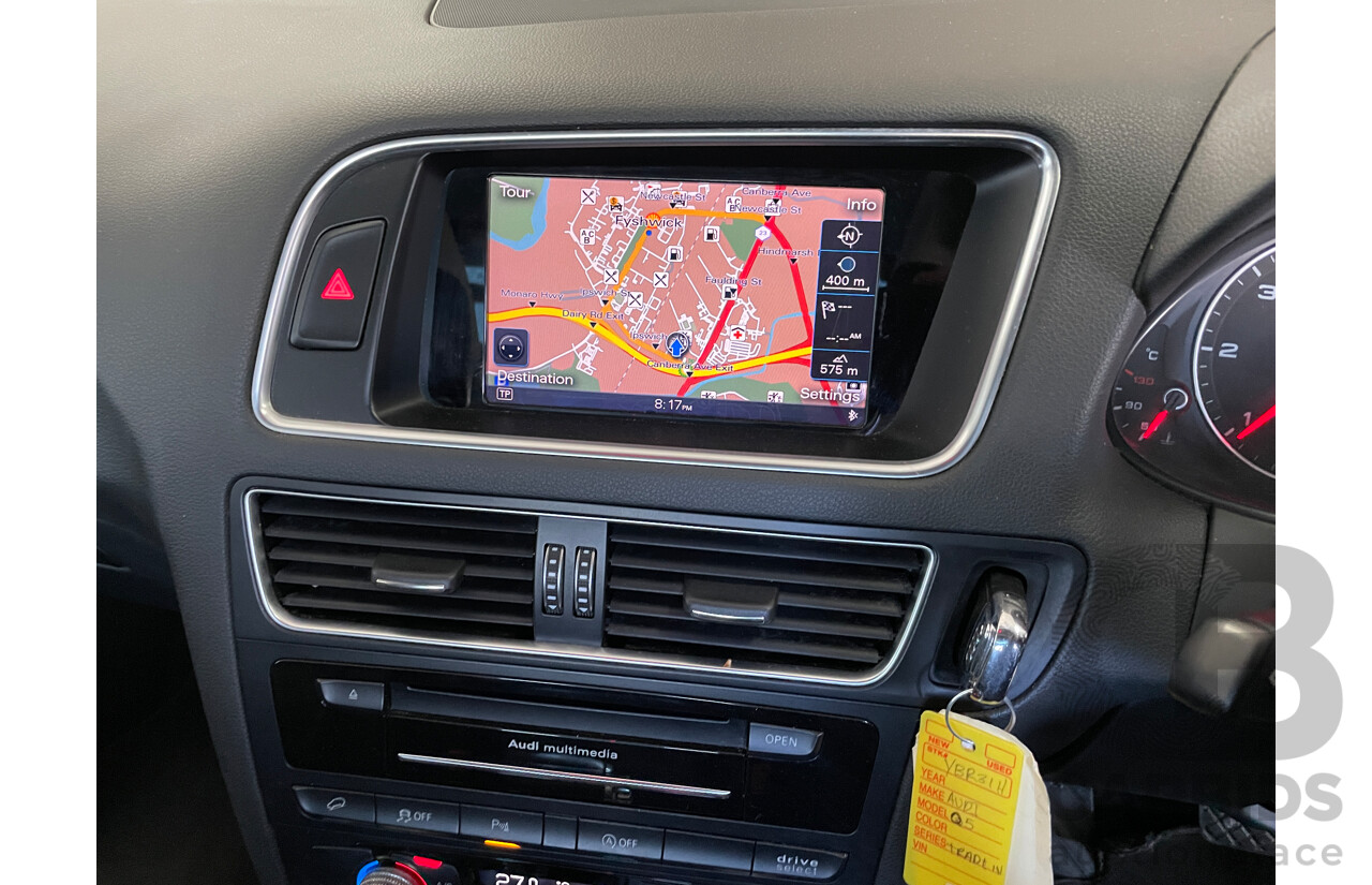 11/2014 Audi Q5 2.0 TDI Quattro 8R MY14 4d Wagon Blue 2.0L