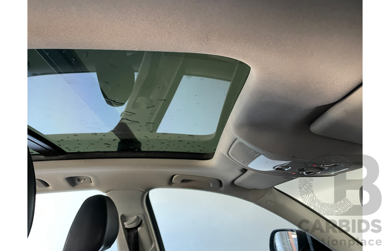 11/2014 Audi Q5 2.0 TDI Quattro 8R MY14 4d Wagon Blue 2.0L