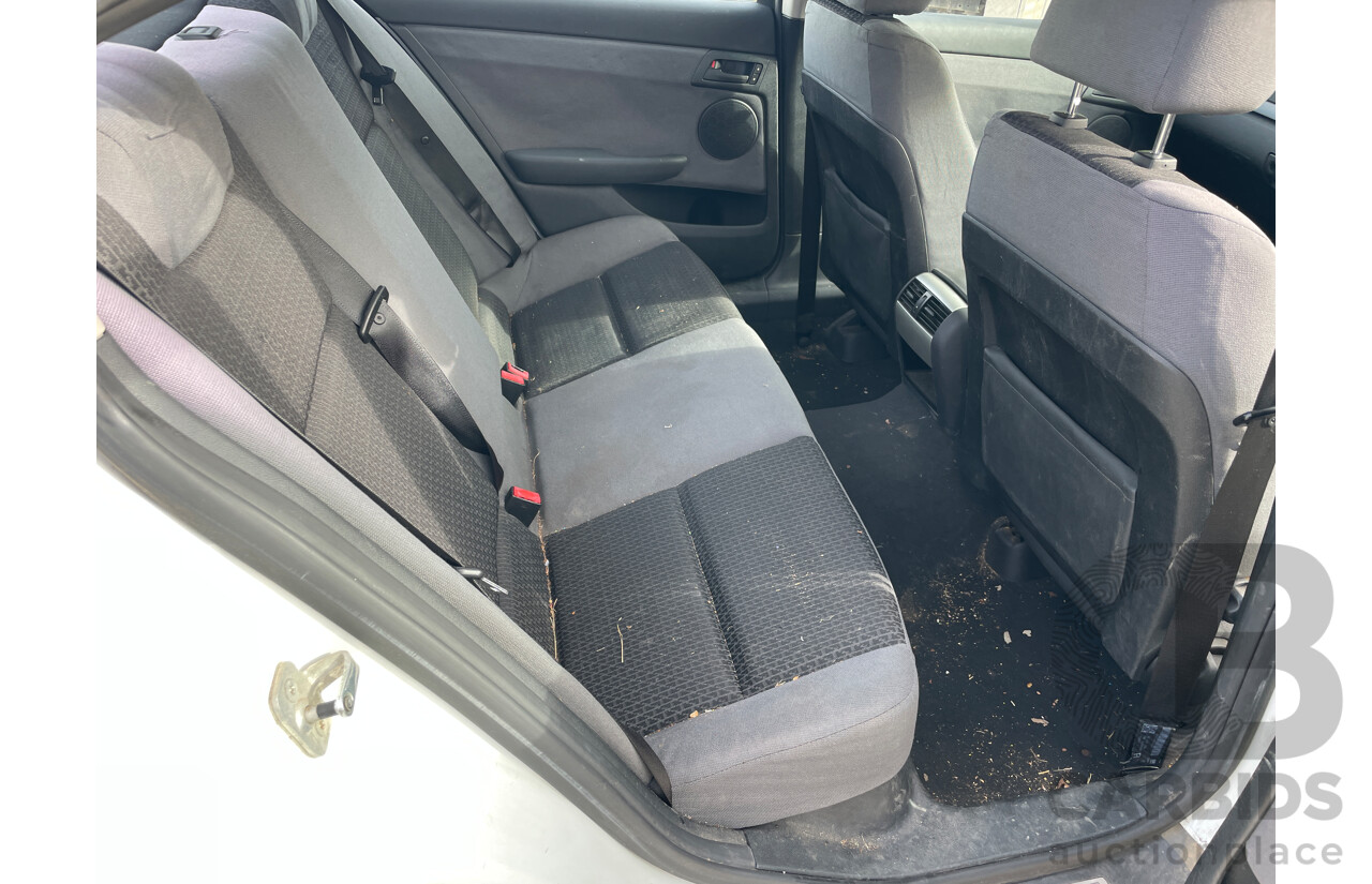 8/2007 Holden Commodore Omega VE 4d Sedan White 3.6L