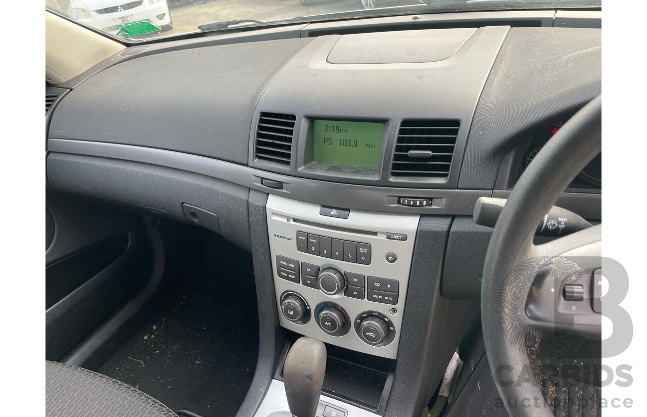 8/2007 Holden Commodore Omega VE 4d Sedan White 3.6L