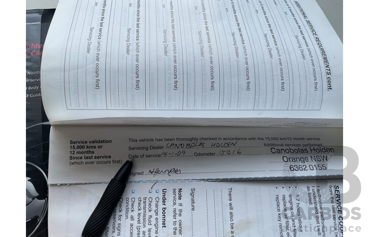 8/2007 Holden Commodore Omega VE 4d Sedan White 3.6L