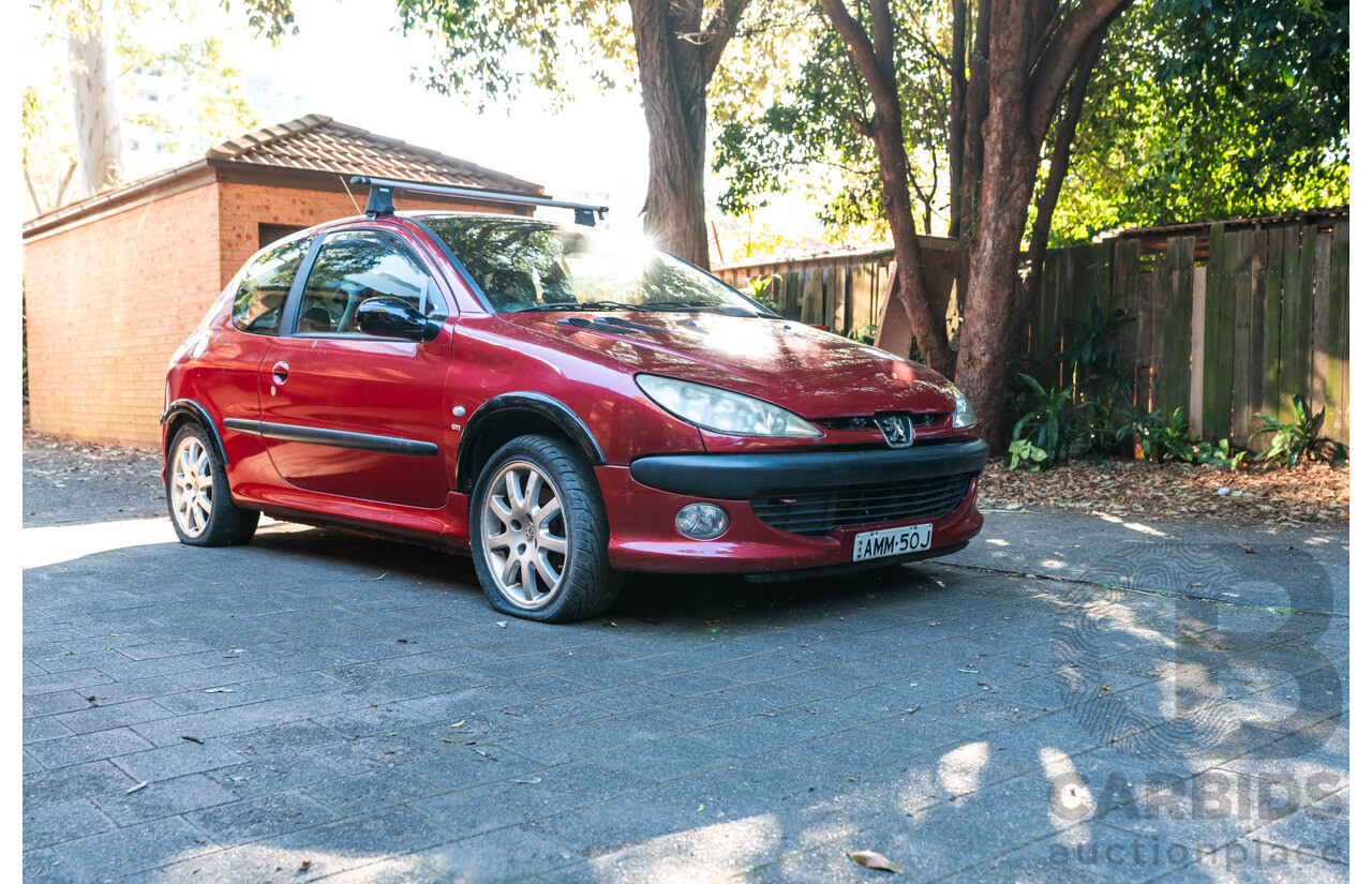 5/2002 Peugeot 206 GTi 3d Hatchback Red 2.0L - Racing setup