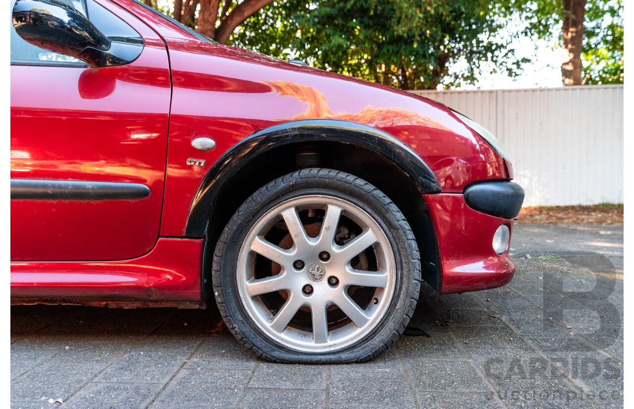 5/2002 Peugeot 206 GTi 3d Hatchback Red 2.0L - Racing setup