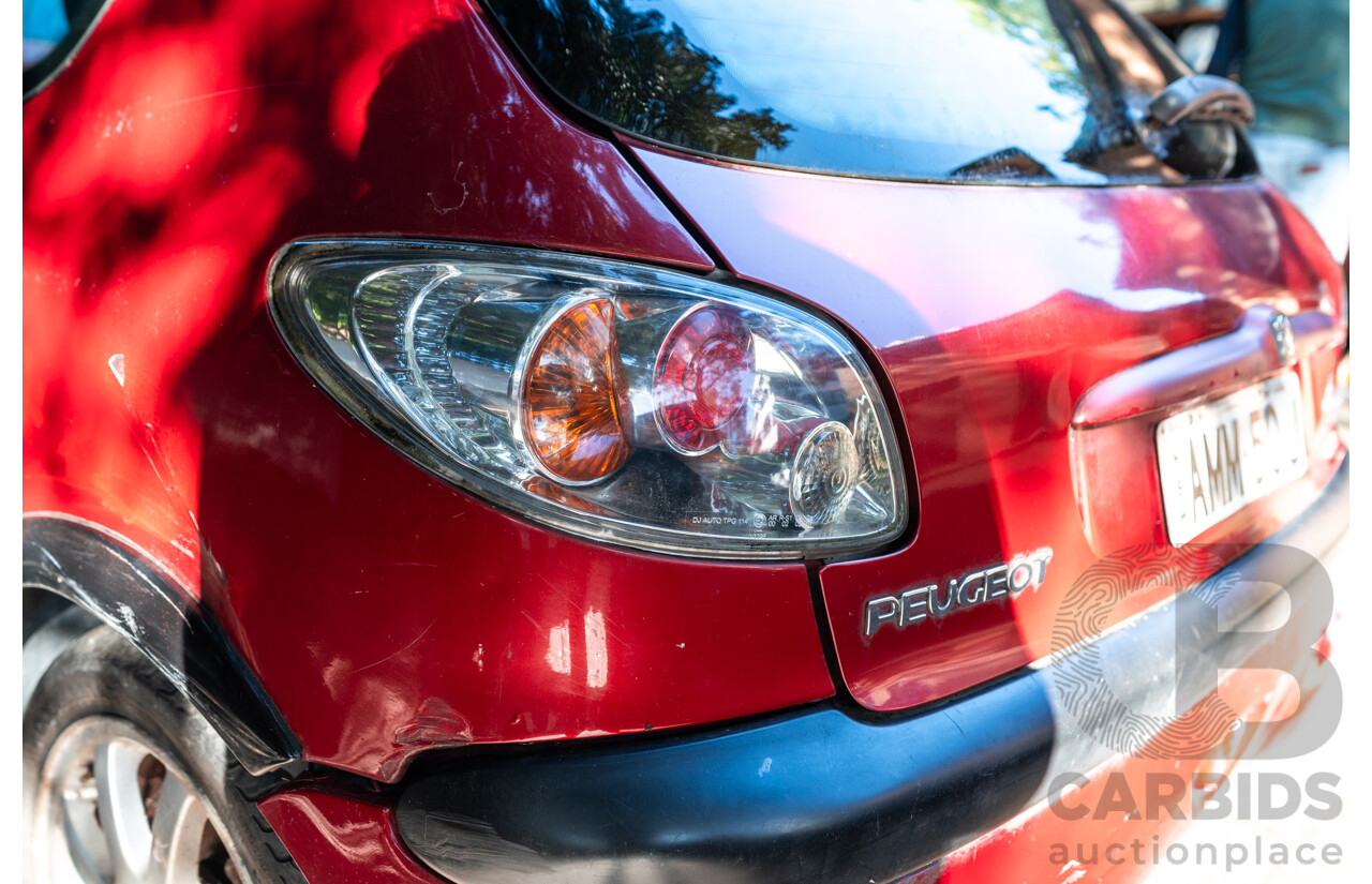 5/2002 Peugeot 206 GTi 3d Hatchback Red 2.0L - Racing setup