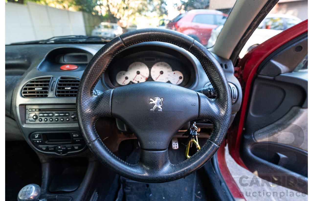 5/2002 Peugeot 206 GTi 3d Hatchback Red 2.0L - Racing setup