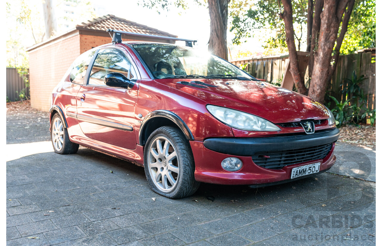 5/2002 Peugeot 206 GTi 3d Hatchback Red 2.0L - Racing setup