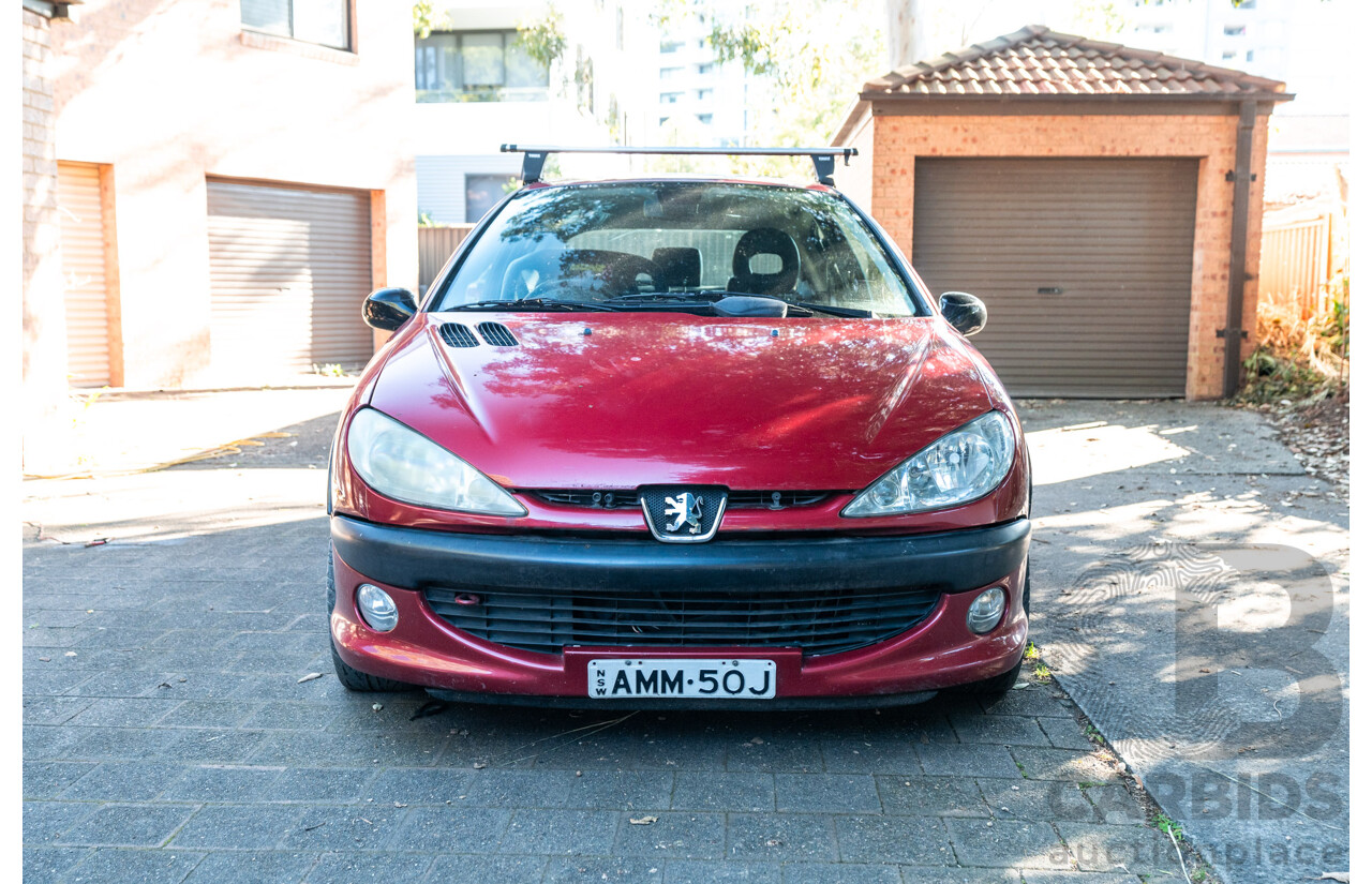 5/2002 Peugeot 206 GTi 3d Hatchback Red 2.0L - Racing setup