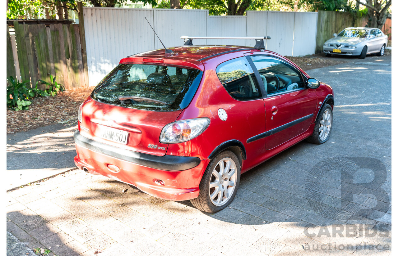 5/2002 Peugeot 206 GTi 3d Hatchback Red 2.0L - Racing setup