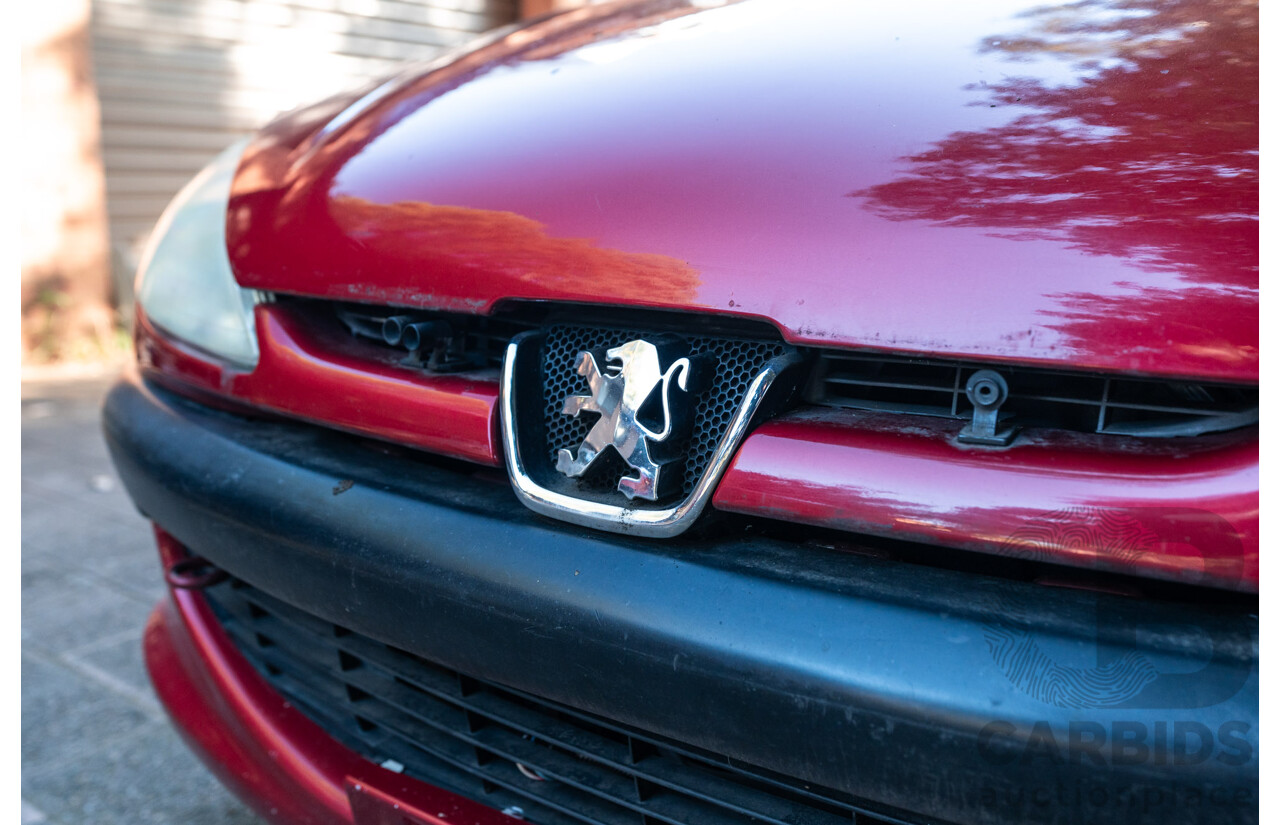 5/2002 Peugeot 206 GTi 3d Hatchback Red 2.0L - Racing setup
