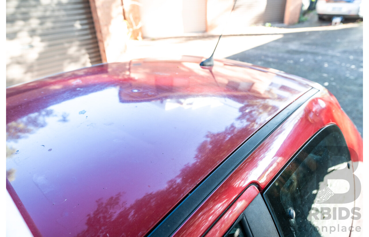 5/2002 Peugeot 206 GTi 3d Hatchback Red 2.0L - Racing setup