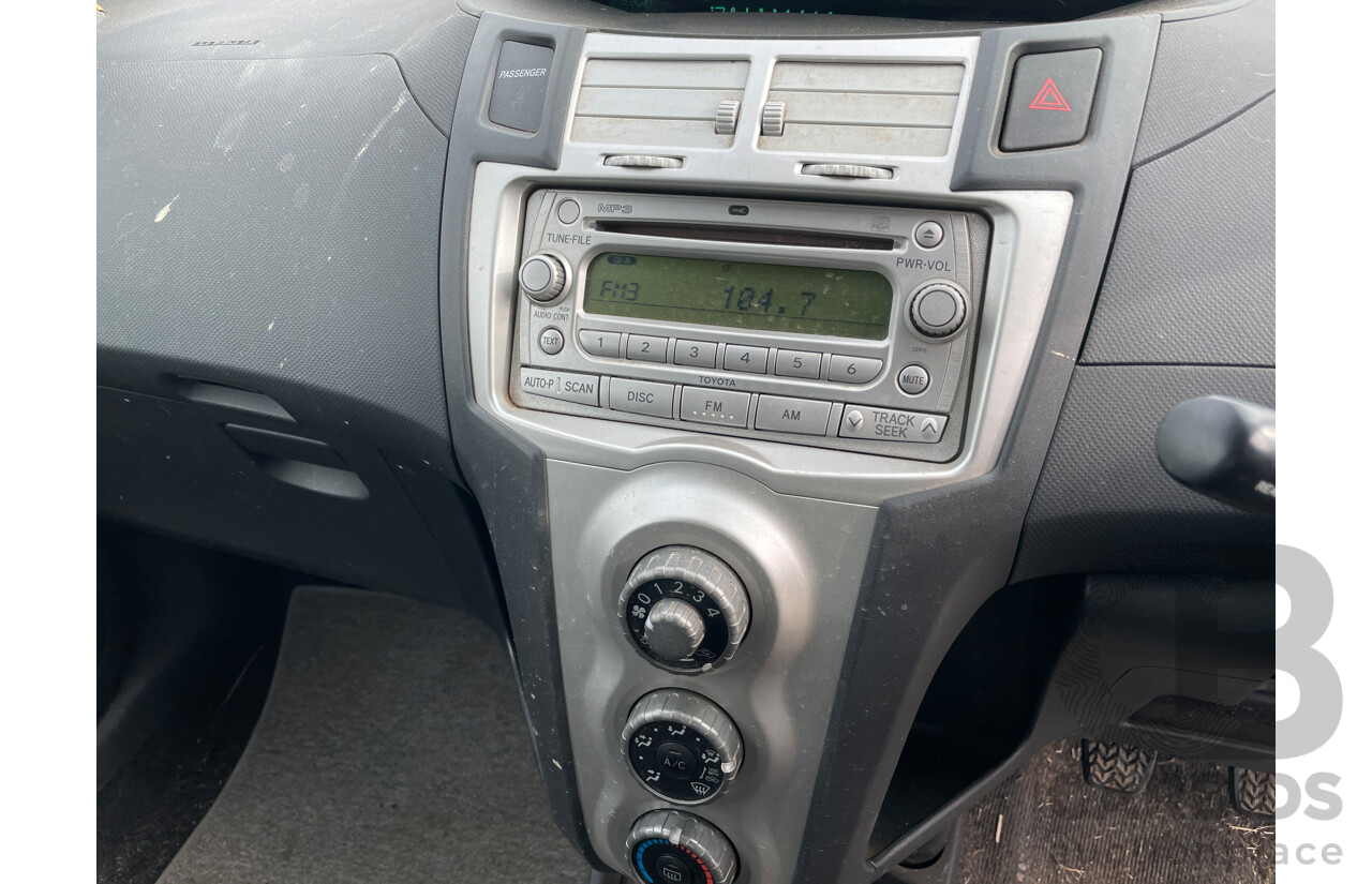 10/2005 Toyota Yaris YRS NCP91R 3d Hatchback Blue 1.5L
