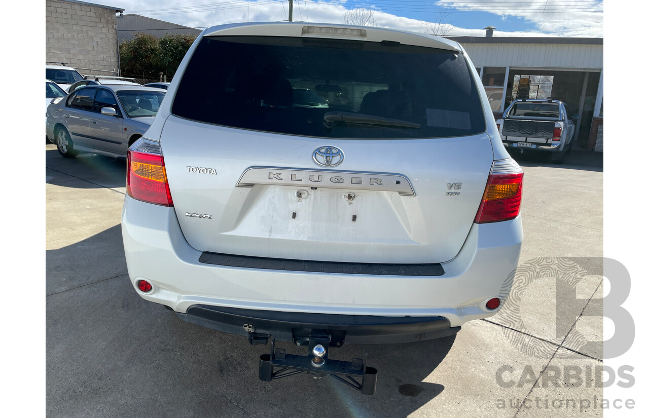 11/2009 Toyota Kluger KX-R (fwd) 5 SEAT GSU40R 4d Wagon White 3.5L