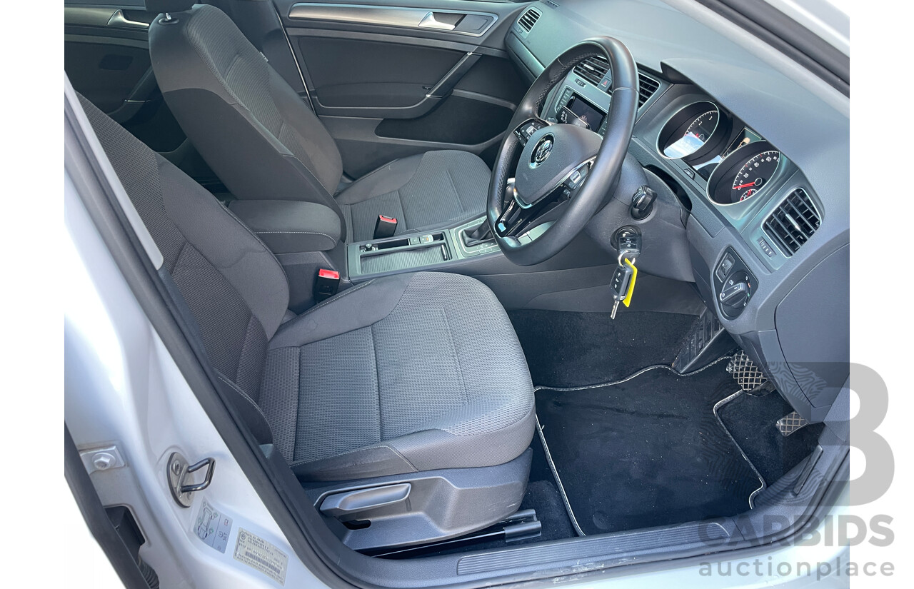 5/2013 Volkswagen Golf 90 TSI Comfortline AU 5d Hatchback White 1.4L