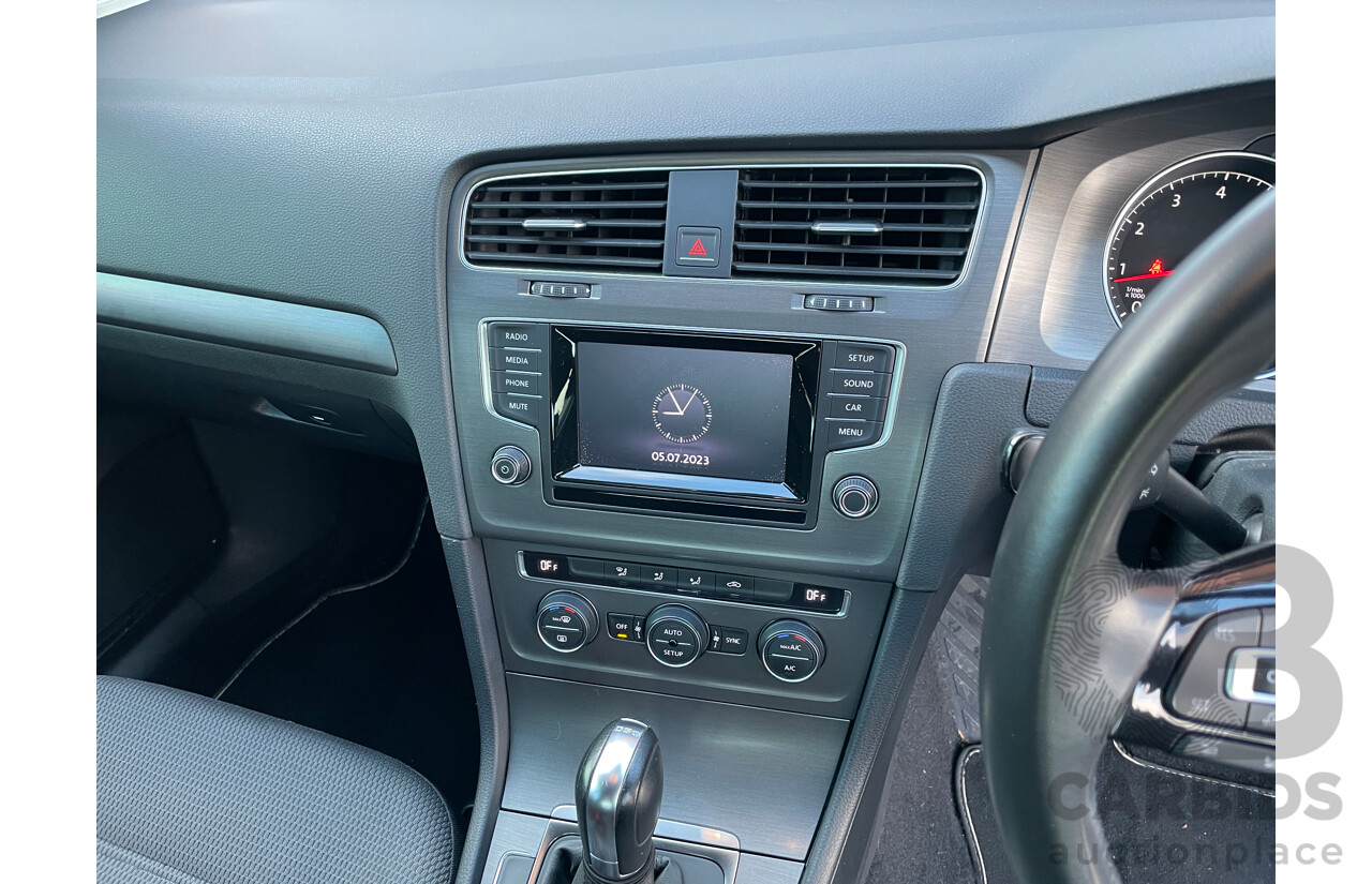 5/2013 Volkswagen Golf 90 TSI Comfortline AU 5d Hatchback White 1.4L