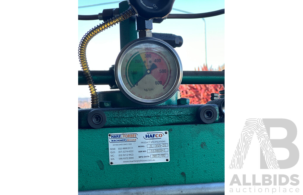 05/2012 HAFCO Hare & Forbes  35 Tonne Hydraulic Press