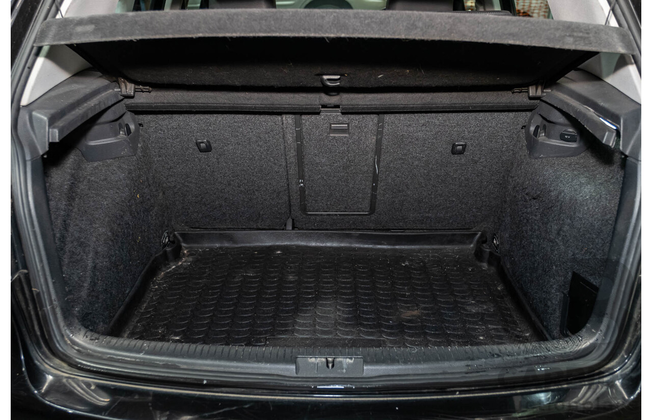 3/2006 Volkswagen Golf 2.0 FSI Sportline 1K 5d Hatchback Black 2.0L