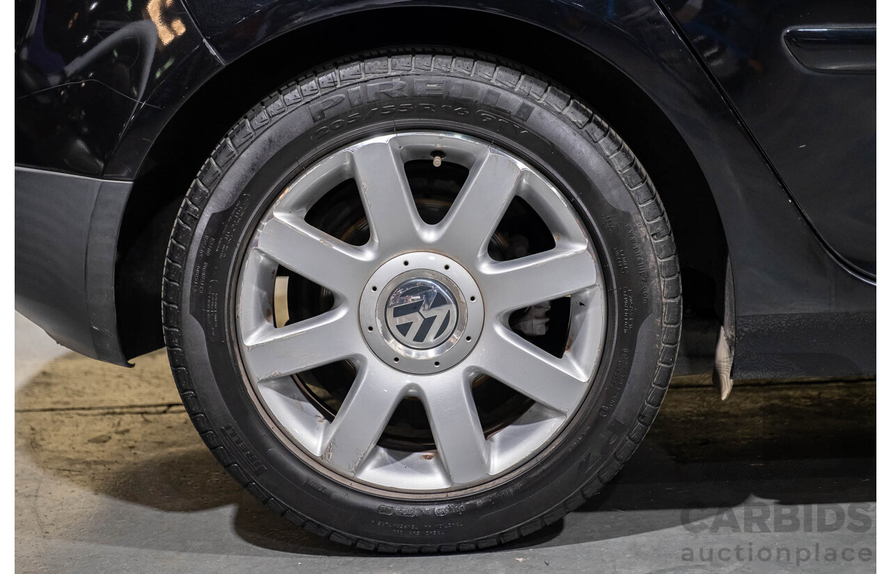 3/2006 Volkswagen Golf 2.0 FSI Sportline 1K 5d Hatchback Black 2.0L