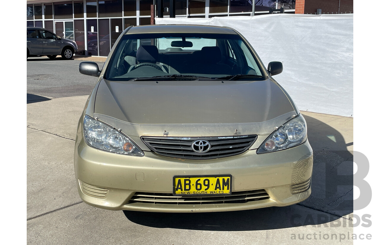 11/2004 Toyota Camry Altise ACV36R 4d Sedan Gold 2.4L