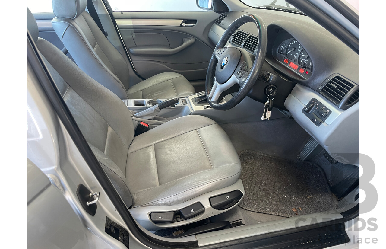 8/2002 BMW 318i Executive E46 4d Sedan Silver 2.0L