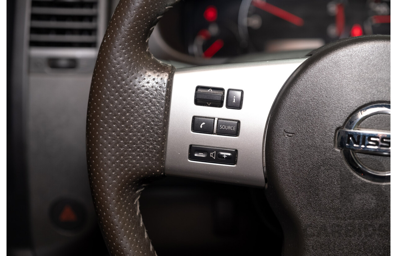 3/2012 Nissan Navara ST-X (4x4) D40 MY12 Dual Cab P/Up White Turbo Diesel V6 3.0L