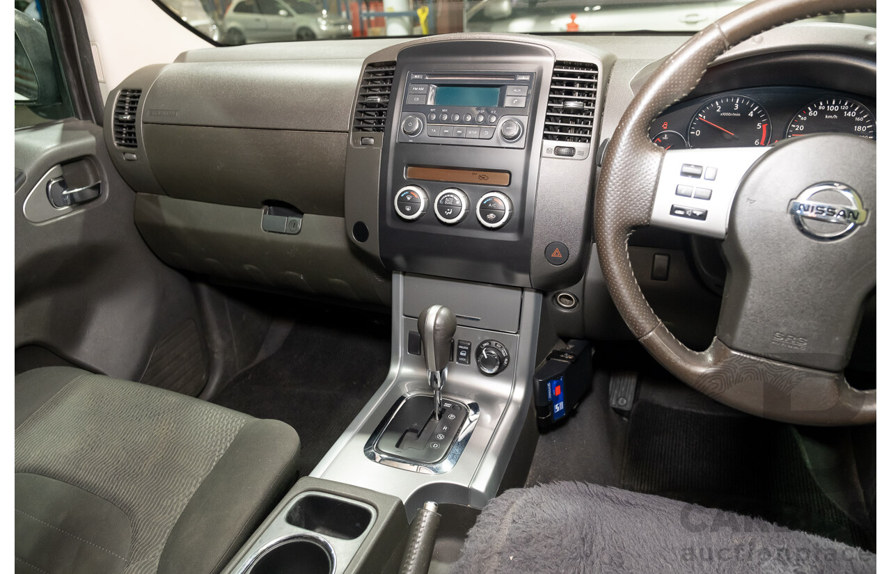 3/2012 Nissan Navara ST-X (4x4) D40 MY12 Dual Cab P/Up White Turbo Diesel V6 3.0L