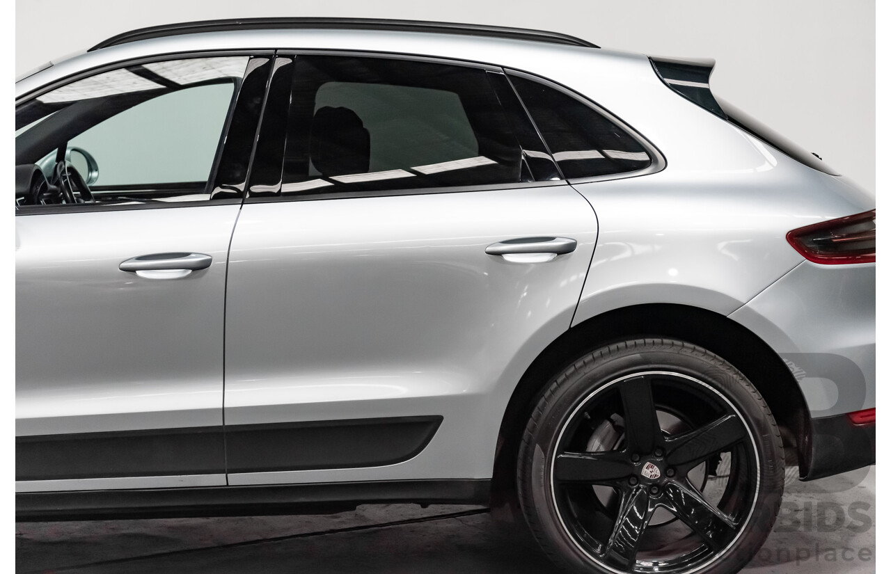 7/2016 Porsche Macan S Diesel 4d Wagon Silver 3.0L V6 Turbo Diesel