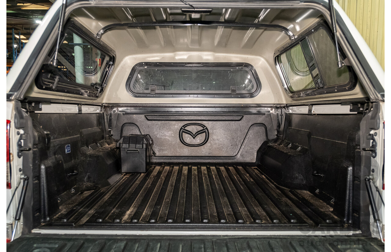 12/2015 Mazda BT-50 GT (4x4) MY16 Dual Cab Utility White Turbo Diesel 3.2L