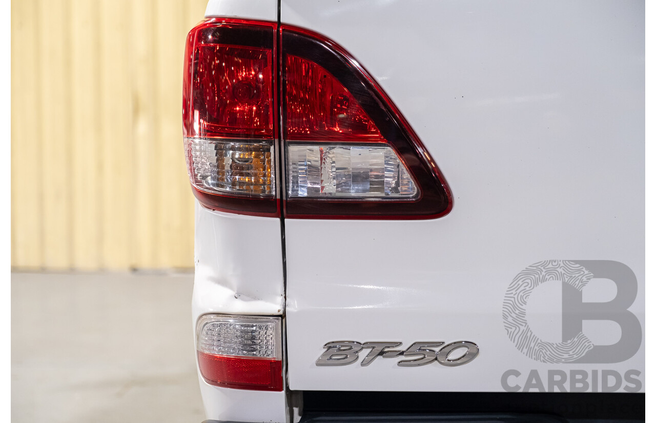 12/2015 Mazda BT-50 GT (4x4) MY16 Dual Cab Utility White Turbo Diesel 3.2L